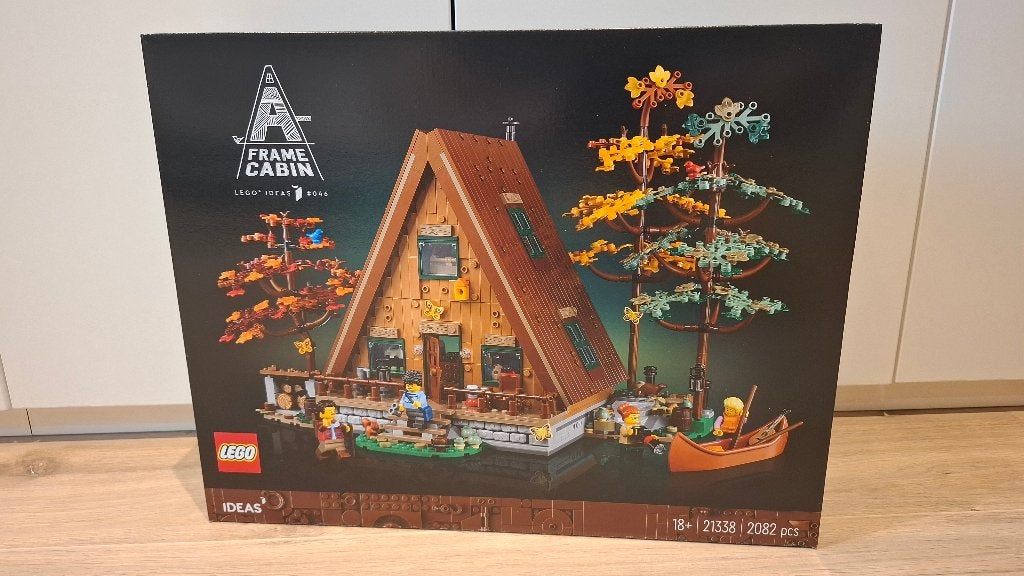Lego 21338 A-Frame Cabin NIEUW, Neuf, Enlèvement ou Envoi, Lego, Ensemble complet