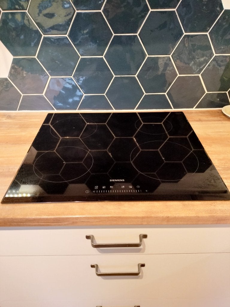 Cuisinière à induction Siemens, Electroménager, 4 zones de cuisson, Encastré, Enlèvement, Utilisé