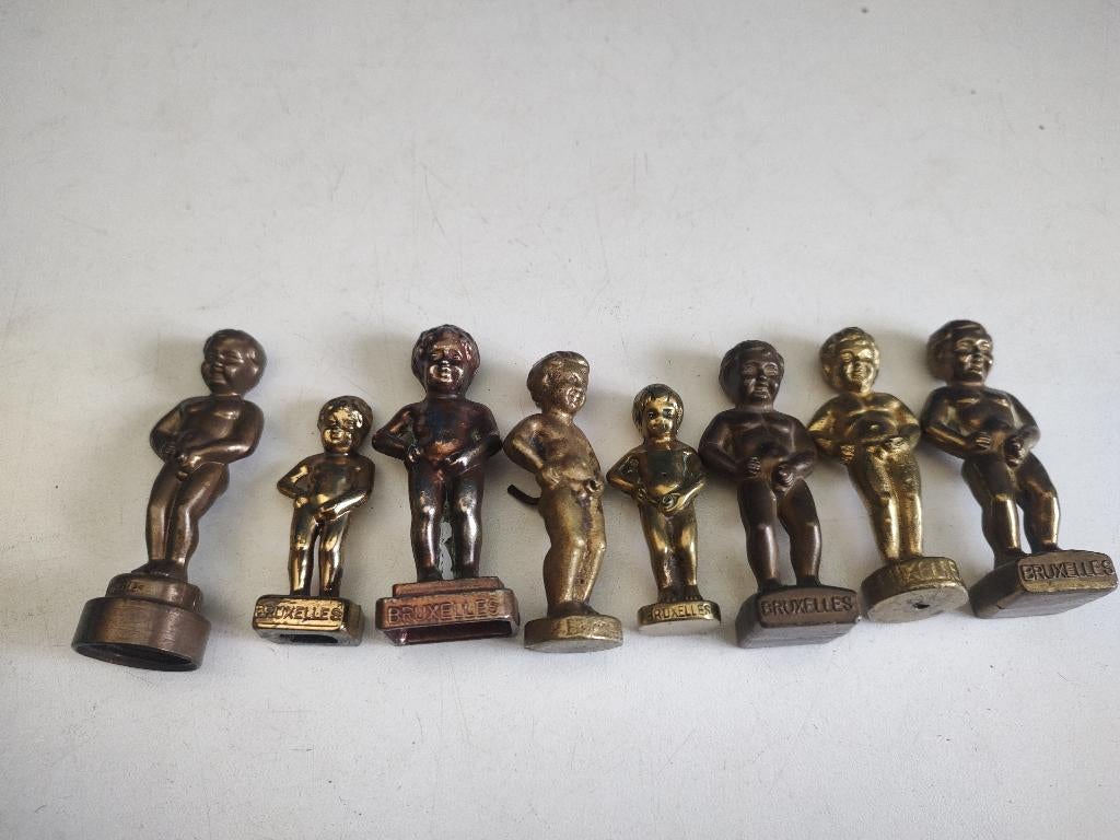 Lot Manneke Pis, Antiek en Kunst, Verzenden