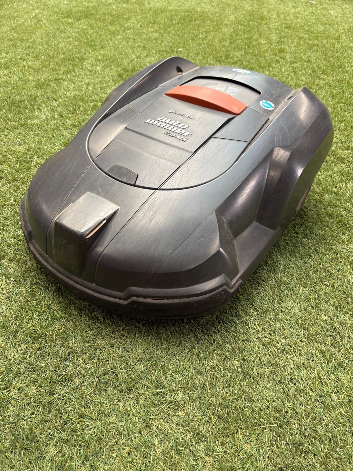 Husqvarna Automower 230ACX in nette staat!, Enlèvement, Utilisé, 20 à 25 cm
