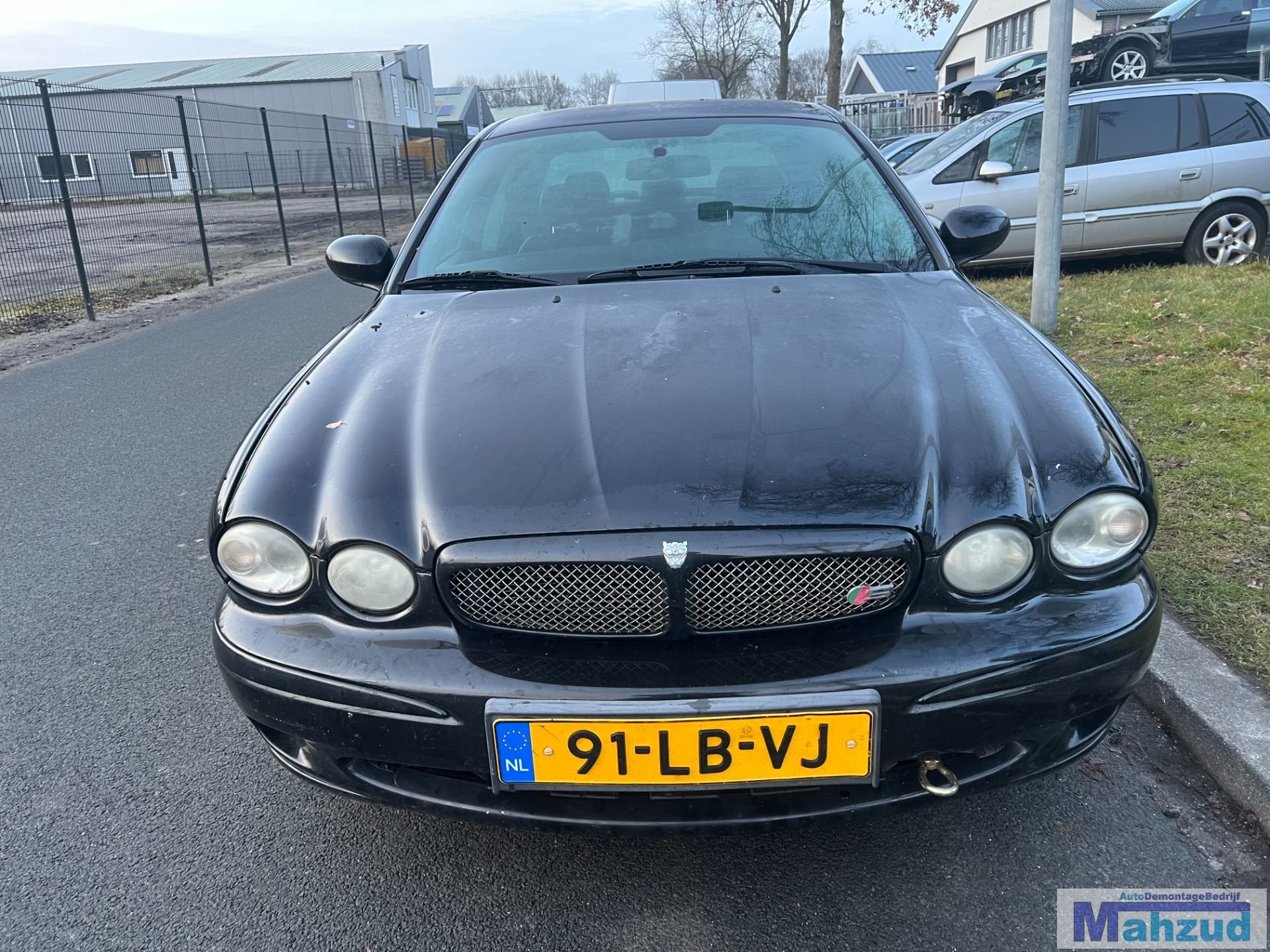 D montage des pi ces noires de la JAGUAR X-TYPE X400 2.1 V6, Dpoffice@jaguarlandrover.com, Jaguar, Jaguar Land Rover Limited, Abbey Road, Whitley 1
CV3 4LF  Coventry