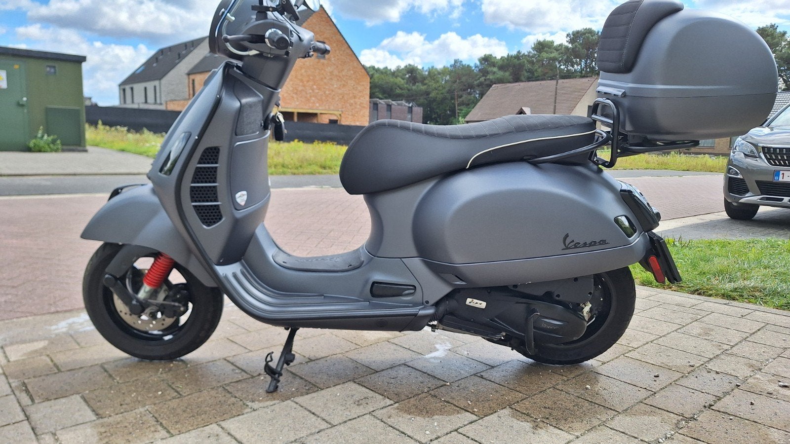 custom vespa 125 cc gts super, Vélos & Vélomoteurs, Autres modèles, 125 cm³, Comme neuf, Enlèvement