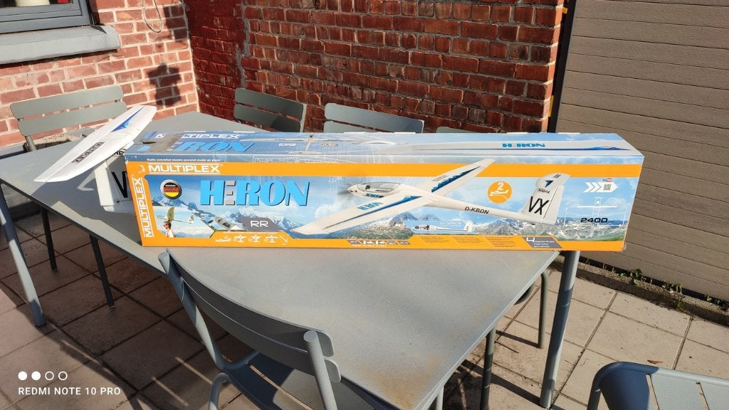 Planeur RC Héron, Hobby & Loisirs créatifs, Modélisme | Radiocommandé & Téléguidé | Avions, Enlèvement, Utilisé, Électro