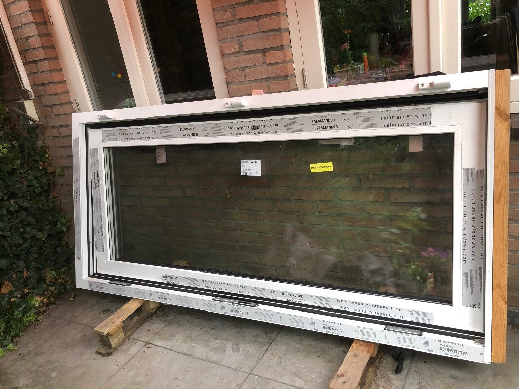 Nieuwe buitendeur met kozijn, Doe-het-zelf en Bouw, Raamkozijnen en Schuifdeuren, Kunststof, Deurkozijn, Nieuw, 150 tot 225 cm