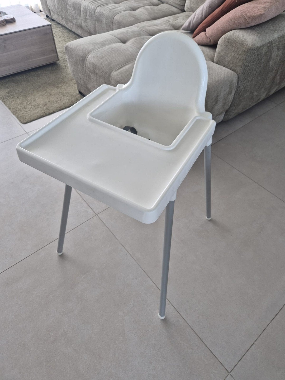 propere witte kindereetstoel, Enlèvement, Comme neuf, Autres types, Plateau amovible