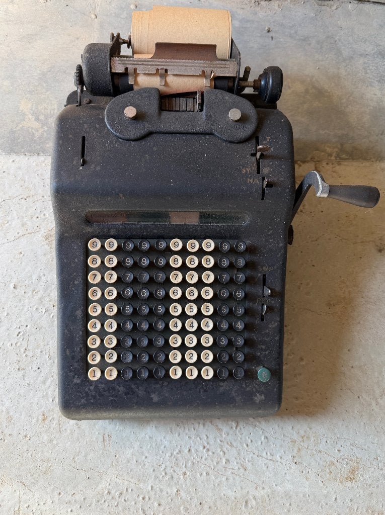 oude rekenmachine Aurea, Ophalen