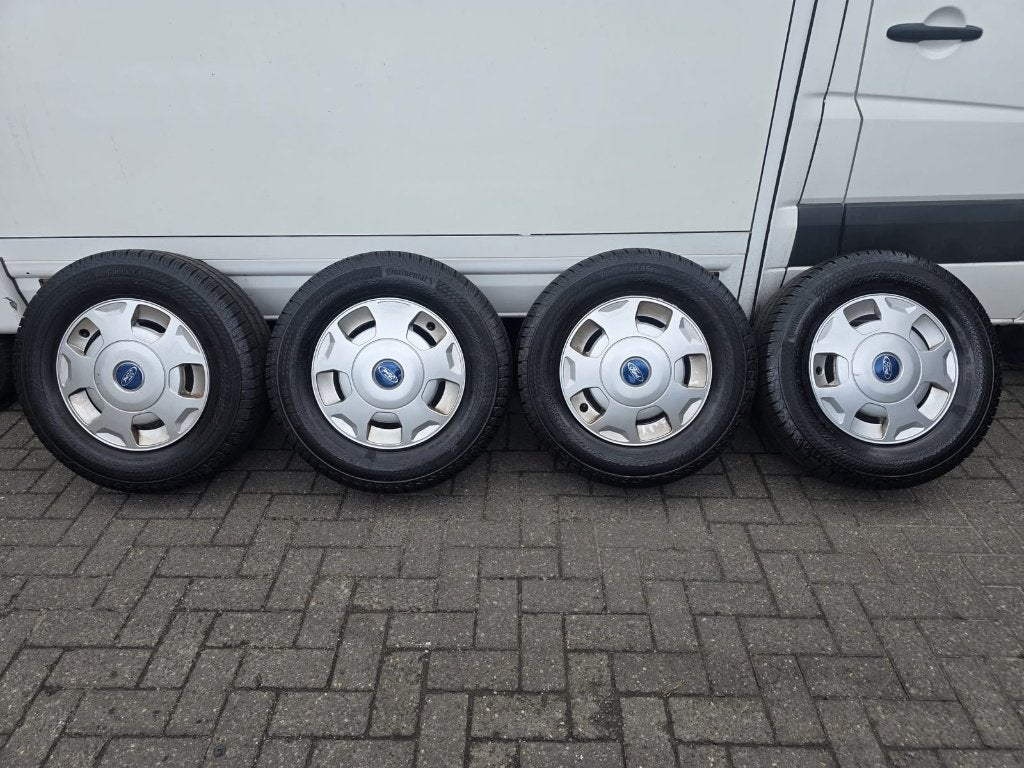 4 seizoenen banden met stalen velgen & wieldeksels, Ophalen, 16 inch, Banden en Velgen, All Season