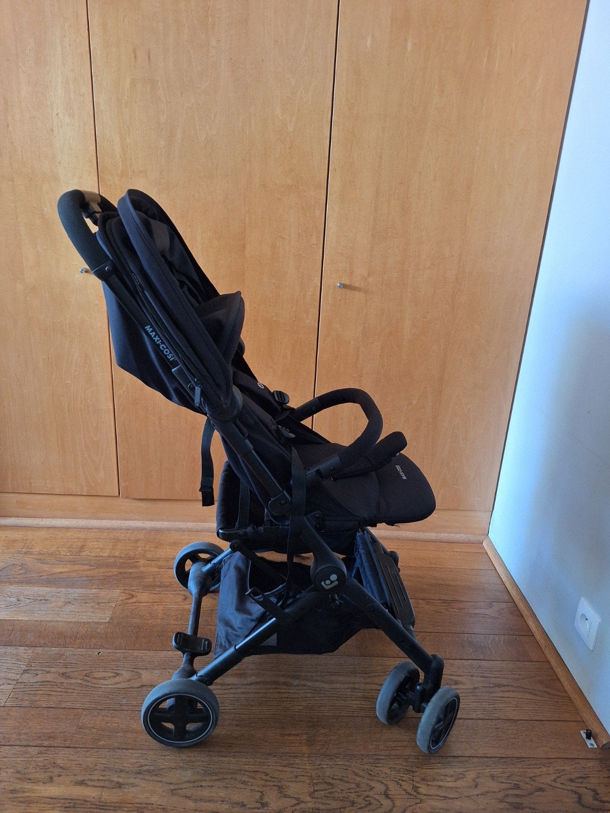 Maxi-Cosi Lara² Buggy – Essential Black, Enlèvement, Maxi-Cosi, Ombrelle