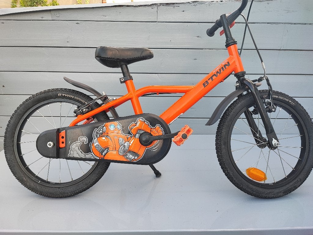 kinderfiets 16 inch b twin robot 500, Fietsen en Brommers, Ophalen, Gebruikt, Velgrem, Handrem