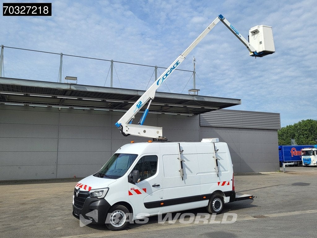 Renault Master 145PK Hoogwerker 12m Werkhoogte L2H2 Trekhaak, Auto's, Stof, 4 cilinders, Renault, 2500 kg