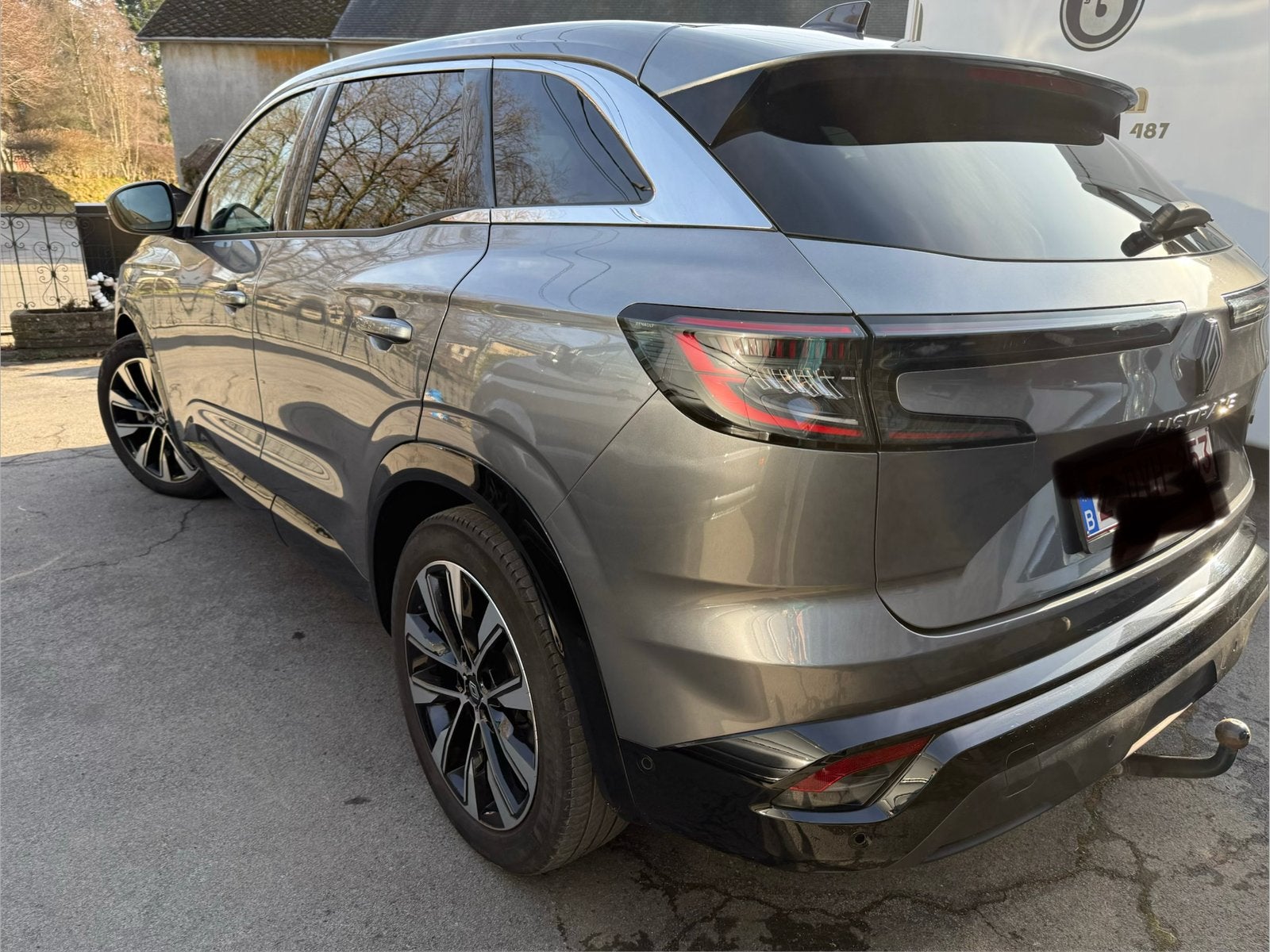 Renault austral techno hybrid 7/2023 perfecte staat, Auto's, Dealer onderhouden, Euro 6, Leder en Stof, Berline