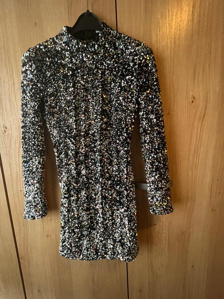 Glitterjurk met open rug (maat 34), Enlèvement ou Envoi, Autres couleurs, Au-dessus du genou, Comme neuf