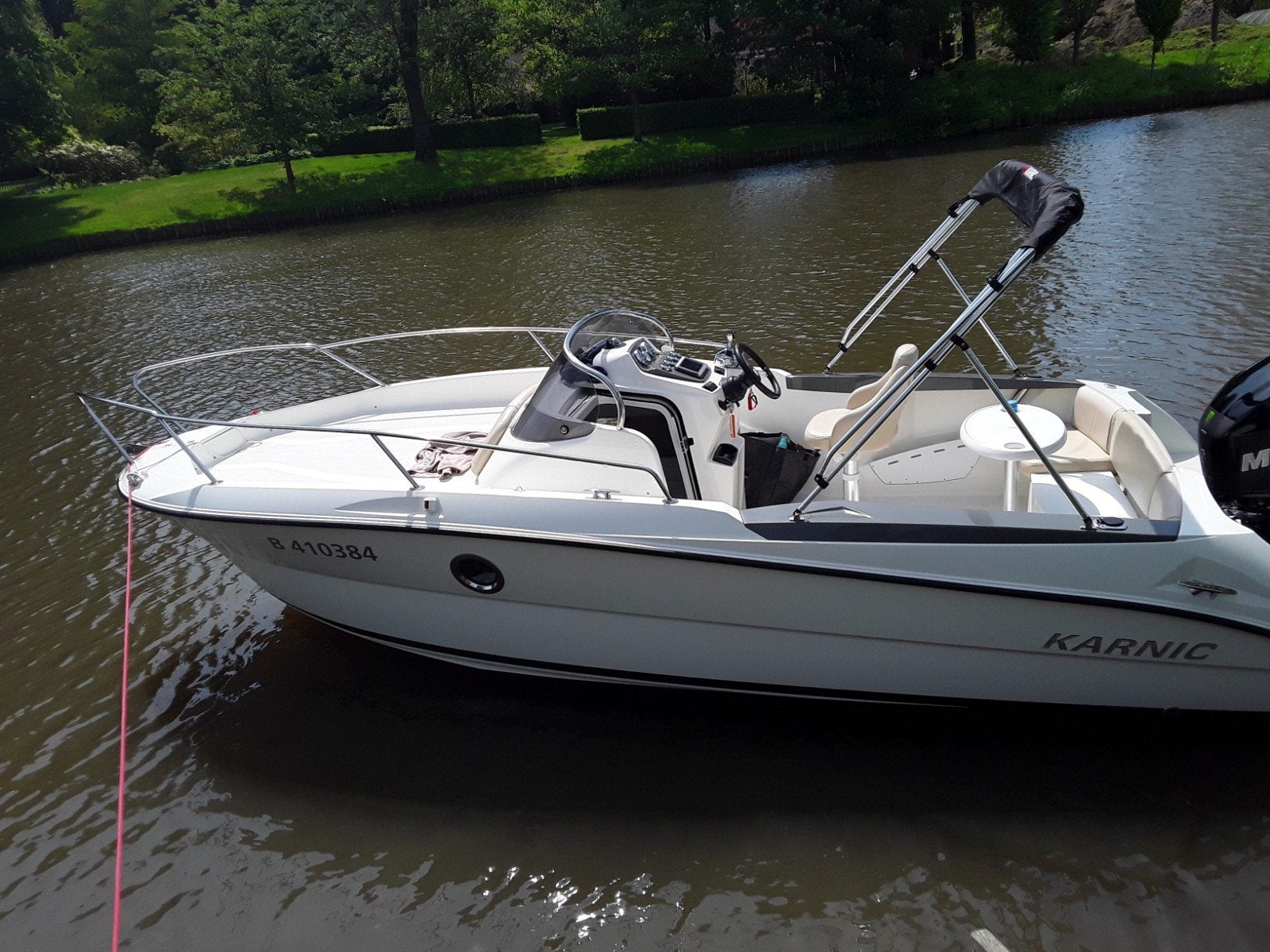 Karnic, Watersport en Boten, Ophalen