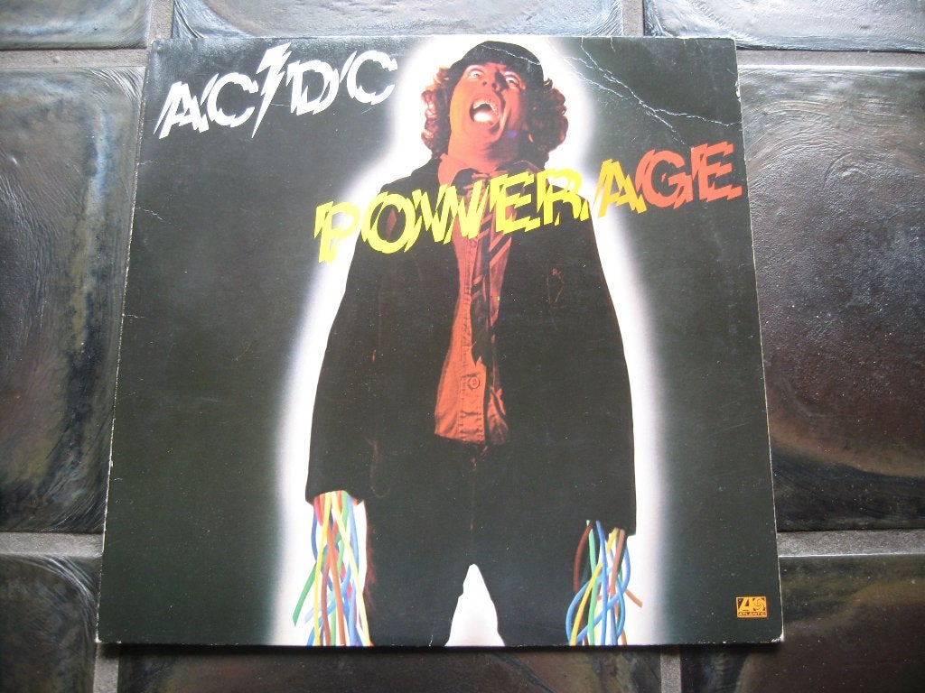 ac/dc powerage made in germany lp, CD & DVD, Vinyles | Hardrock & Metal, Enlèvement ou Envoi, Utilisé, Housse de protection extérieure