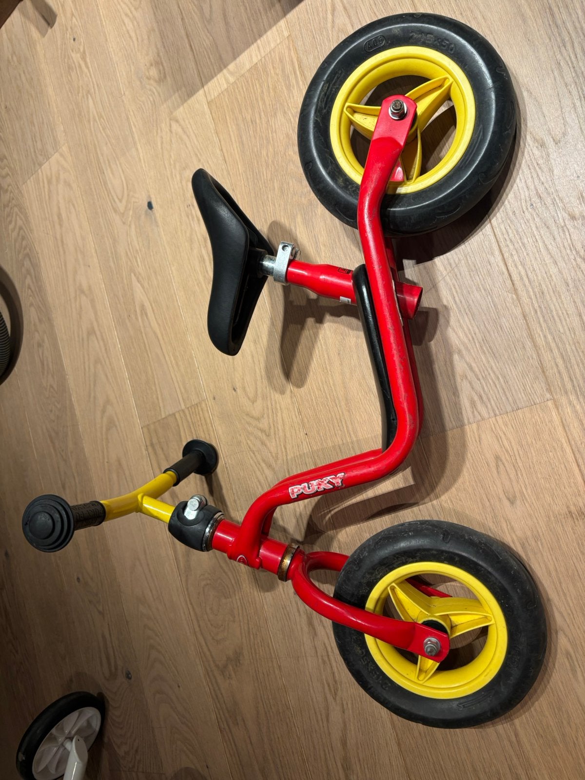 Loopfiets rood geel peuter 45cm Puky, Ophalen of Verzenden, Gebruikt, Loopfiets