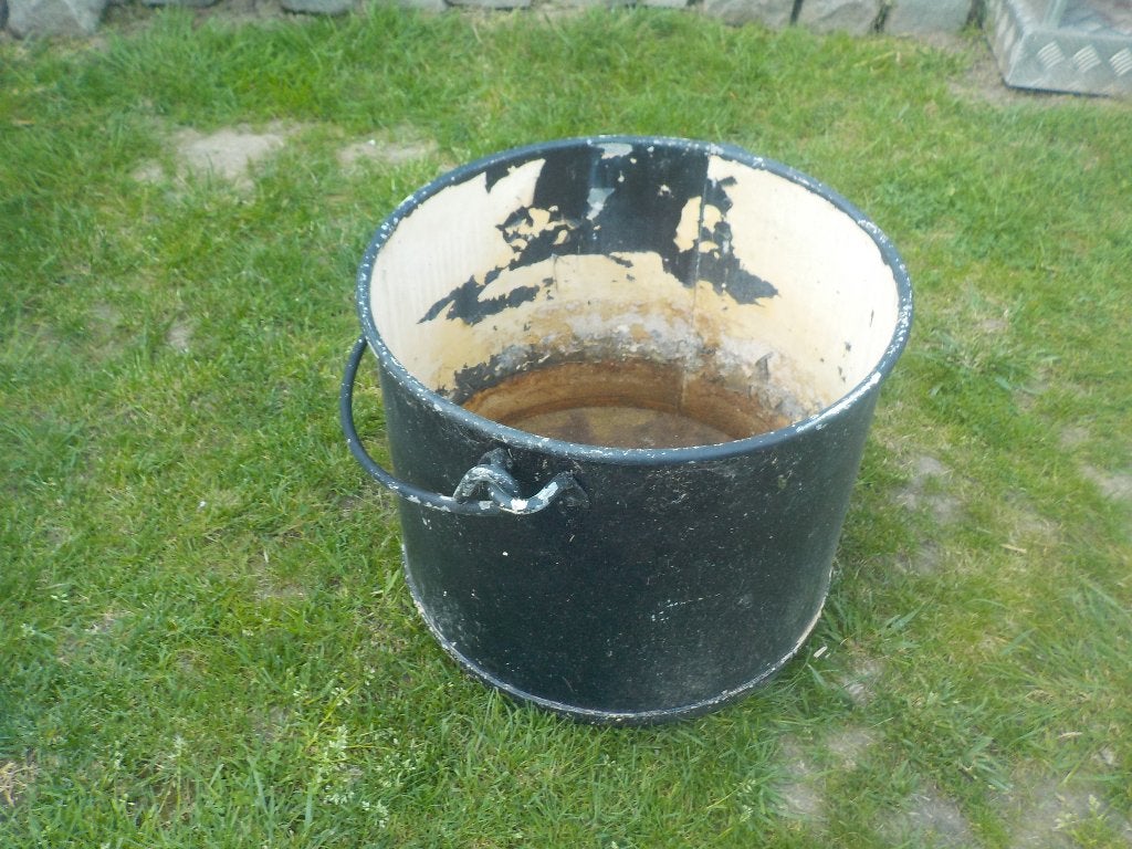 Grote oude metalen bloempot, Tuin en Terras, Ophalen, Balkon
