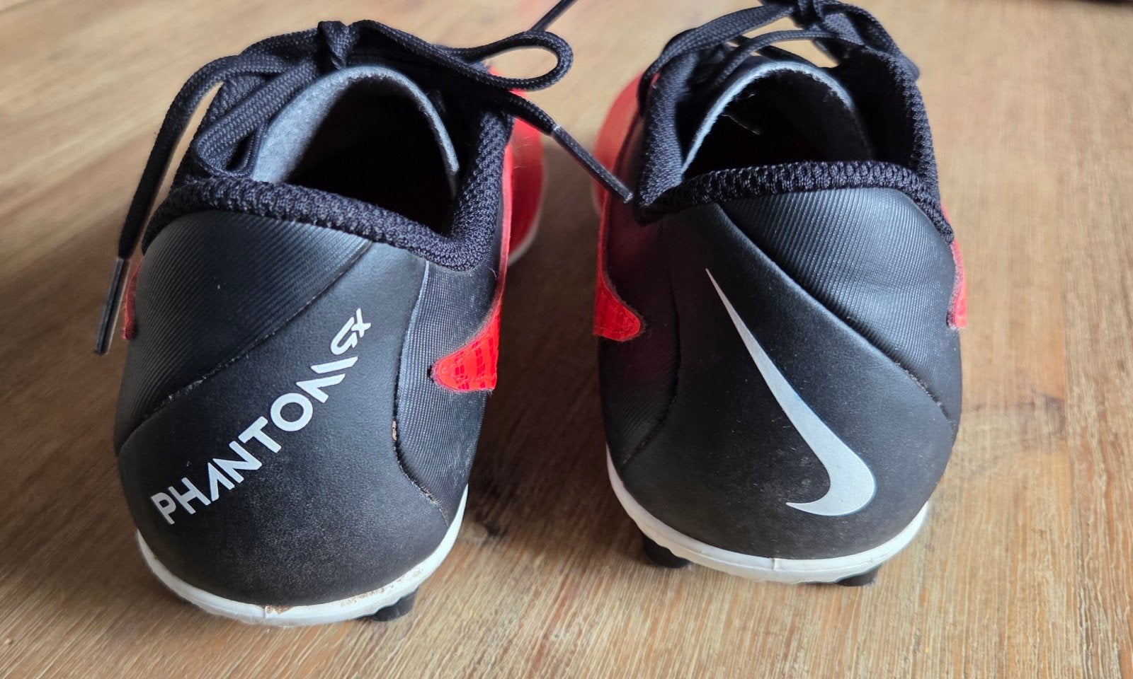 Nike Phantom voetbalschoenen m 32, Sports & Fitness, Football, Enlèvement ou Envoi
