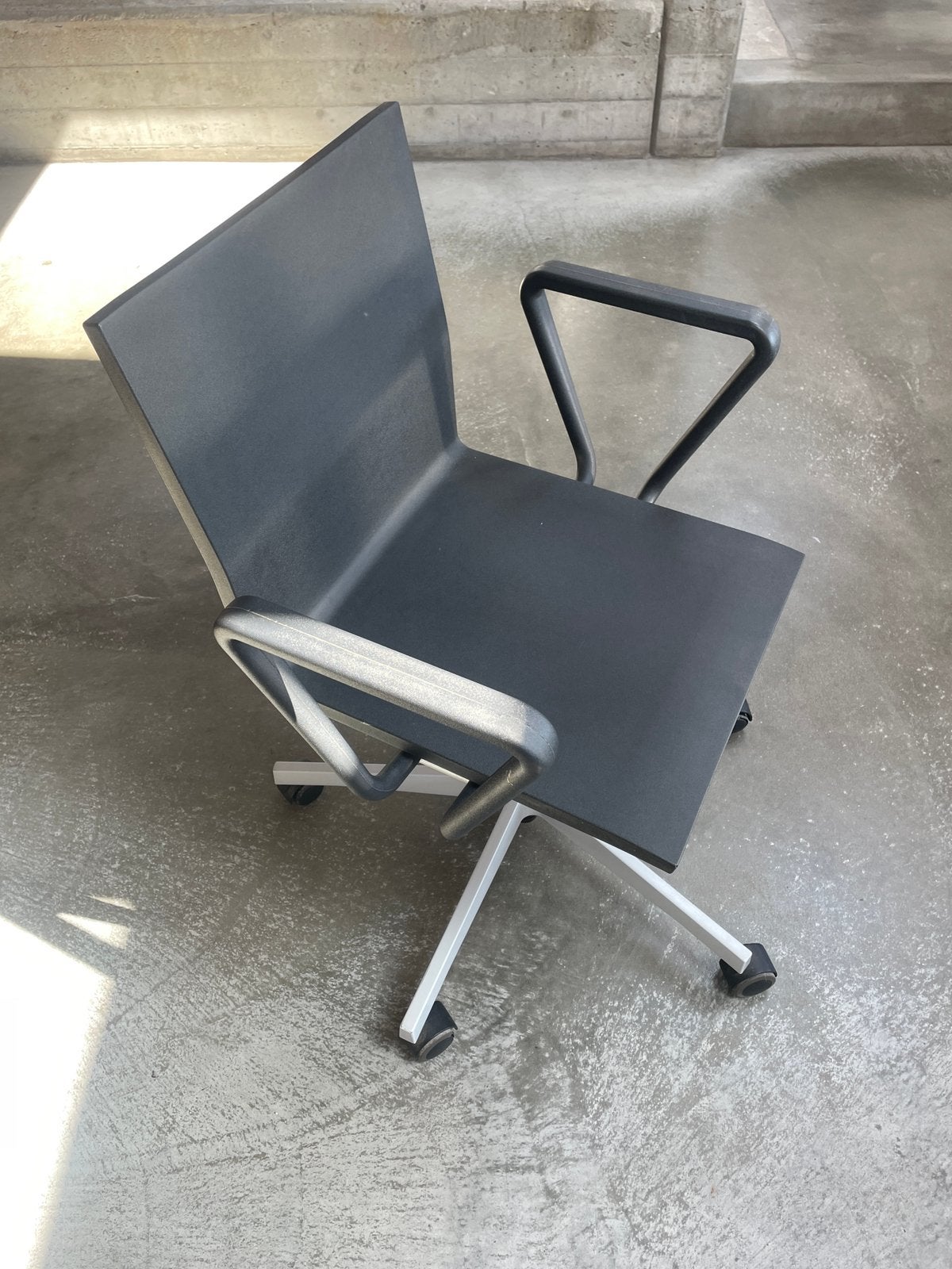 Vitra Bureaustoel Van Severen, Huis en Inrichting, Bureaustoelen, Ophalen, Zo goed als nieuw, Bureaustoel