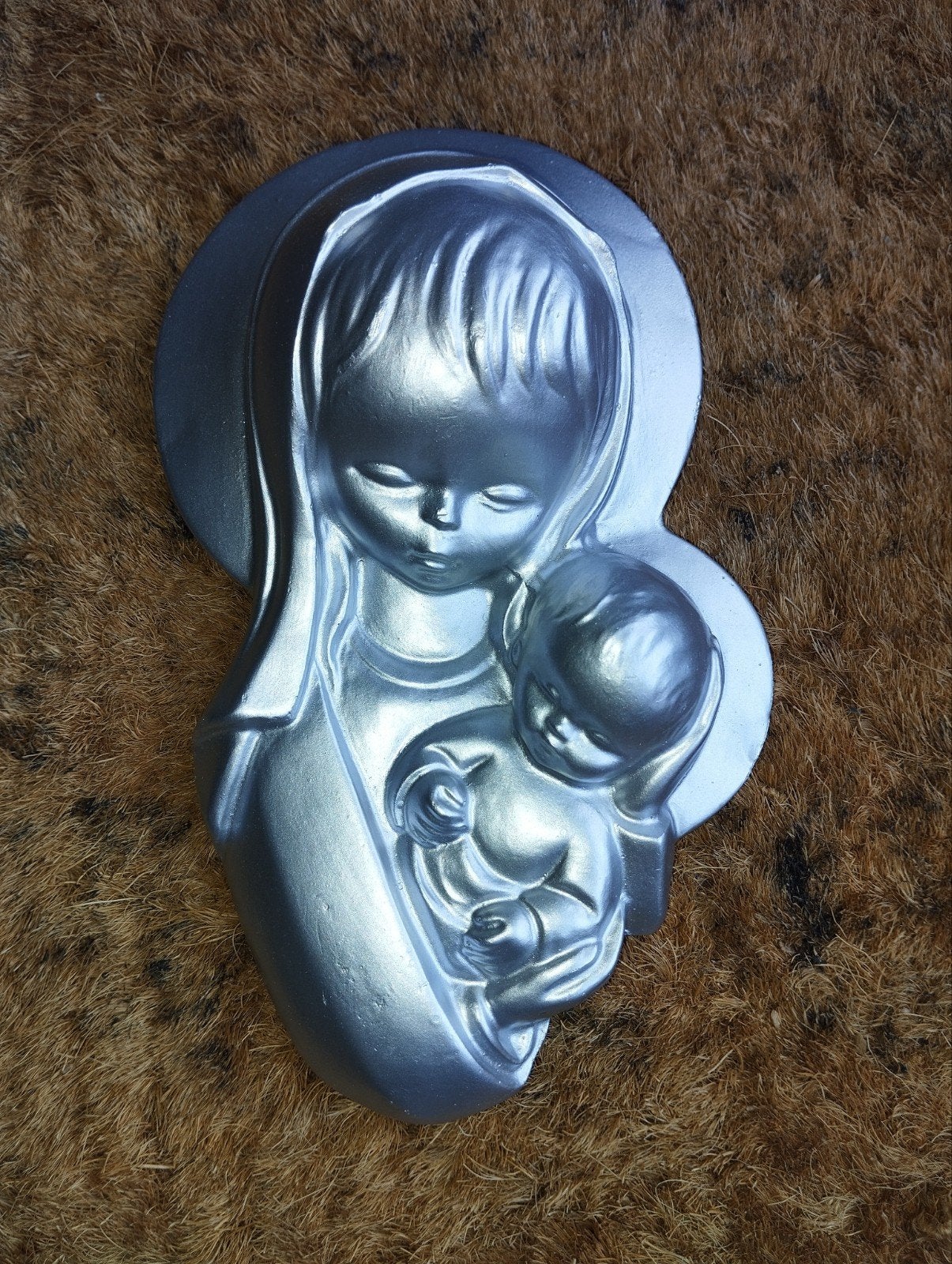 Statue de Marie et enfant à suspendre, Enlèvement ou Envoi
