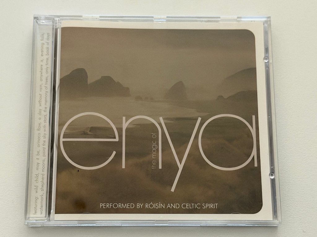 Roísín And Celtic Spirit – The Magic Of Enya, Cd's en Dvd's, Cd's | Pop, Ophalen of Verzenden, Gebruikt, Folk, Album