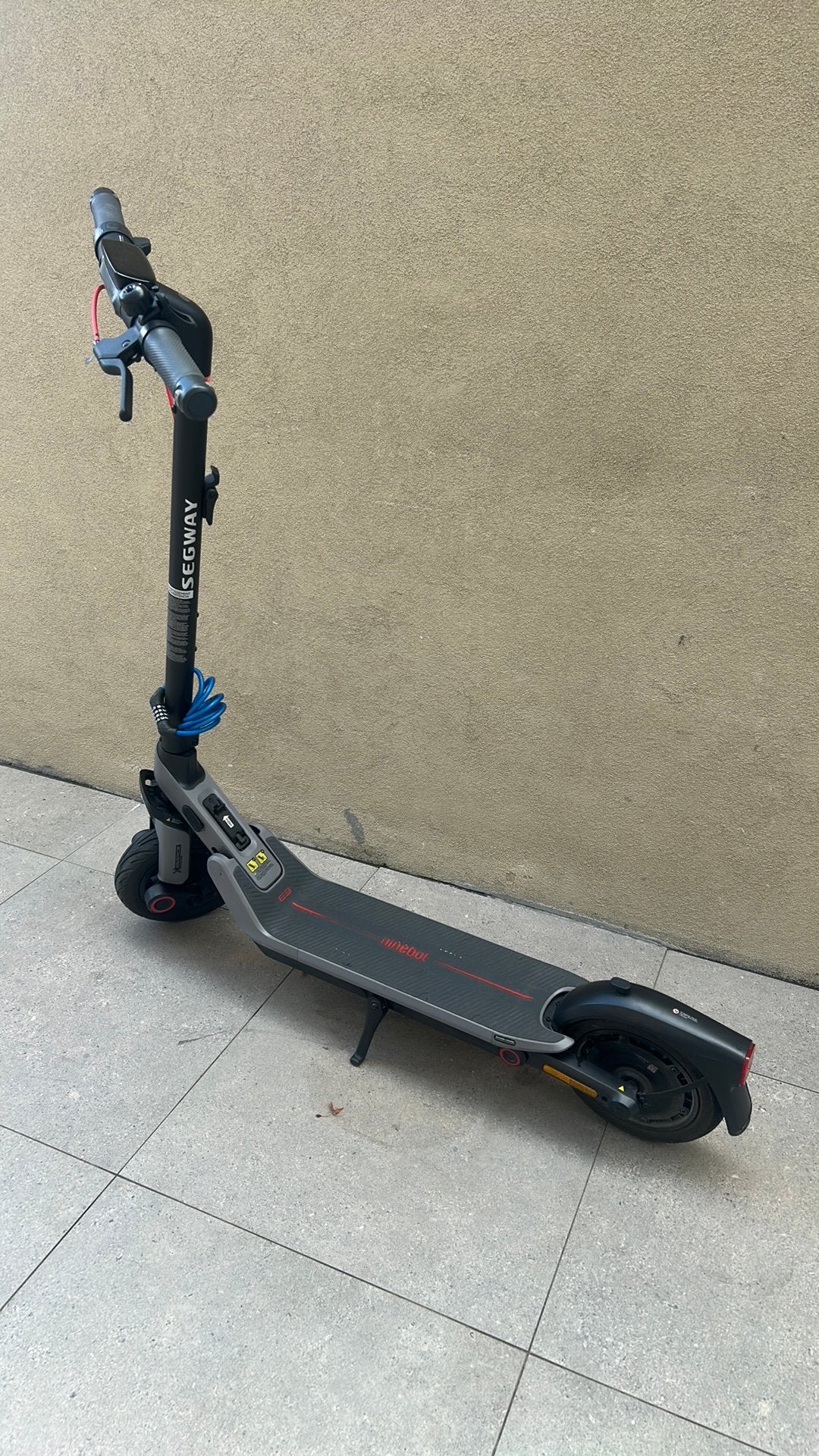 Ninebot e3, Enlèvement, Comme neuf