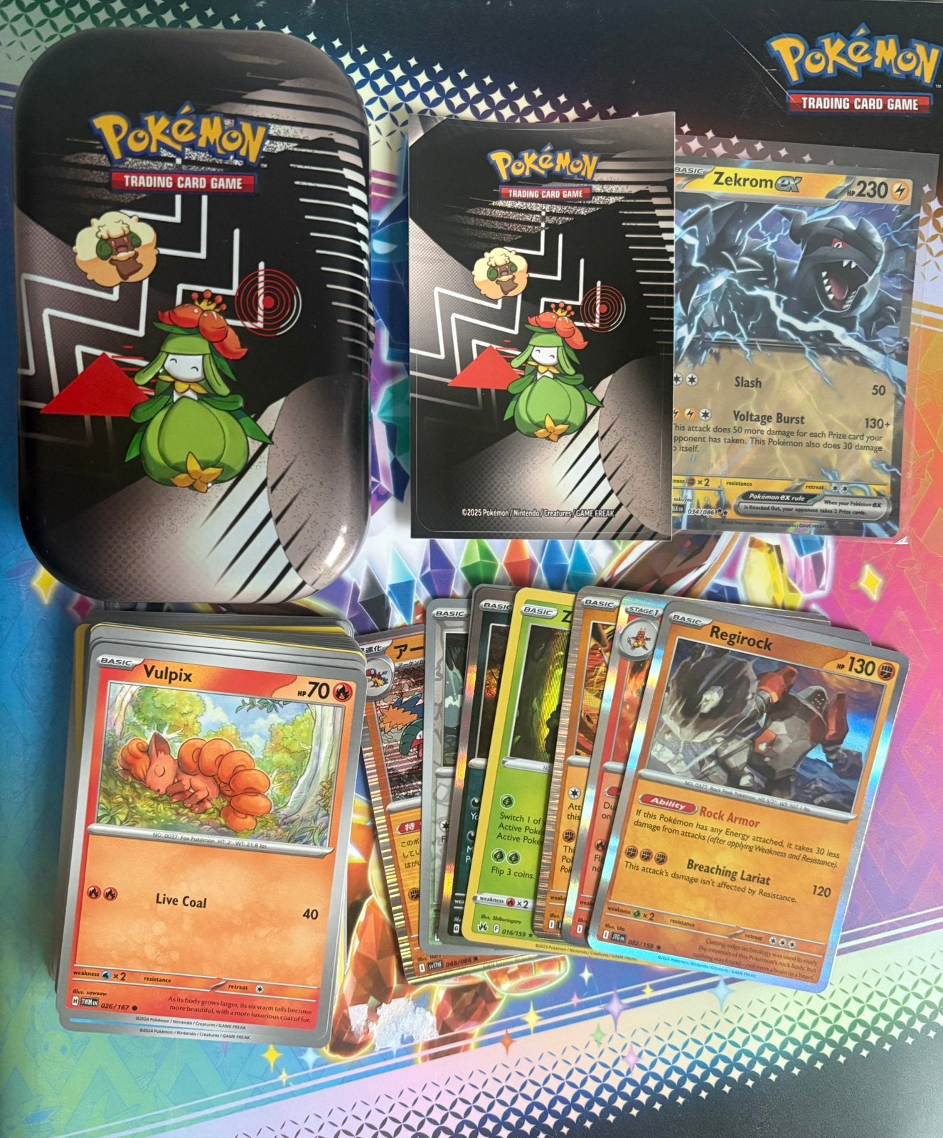 Pokemon mini Mystery Tin, Hobby en Vrije tijd, Ophalen of Verzenden, Zo goed als nieuw