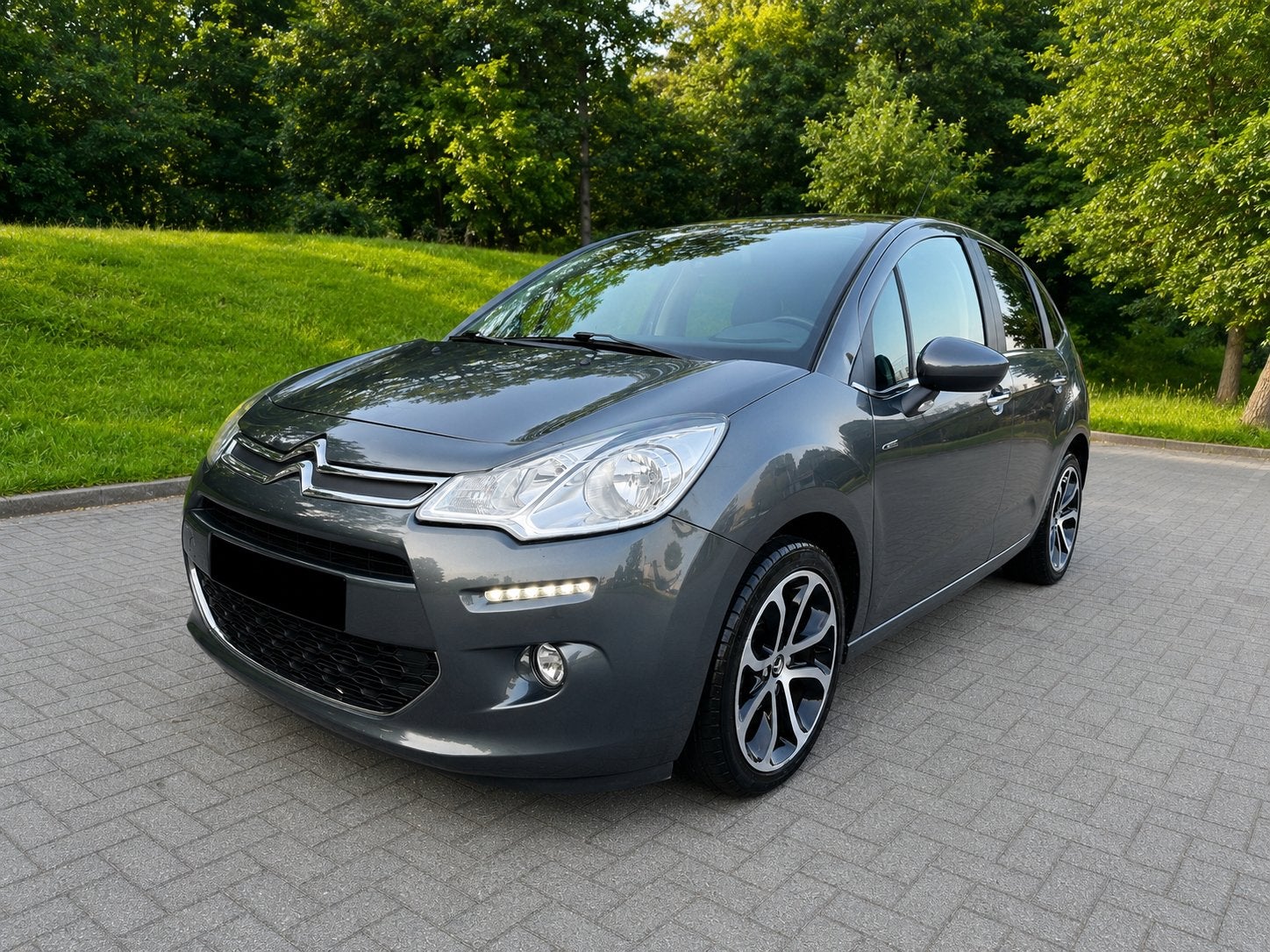 SKN MOTORS biedt aan: Citroën C3 1.2 Benz–Slechts 48.000 km, Autos, Citroën, Entreprise, C3, Caméra de recul, Essence, Euro 6