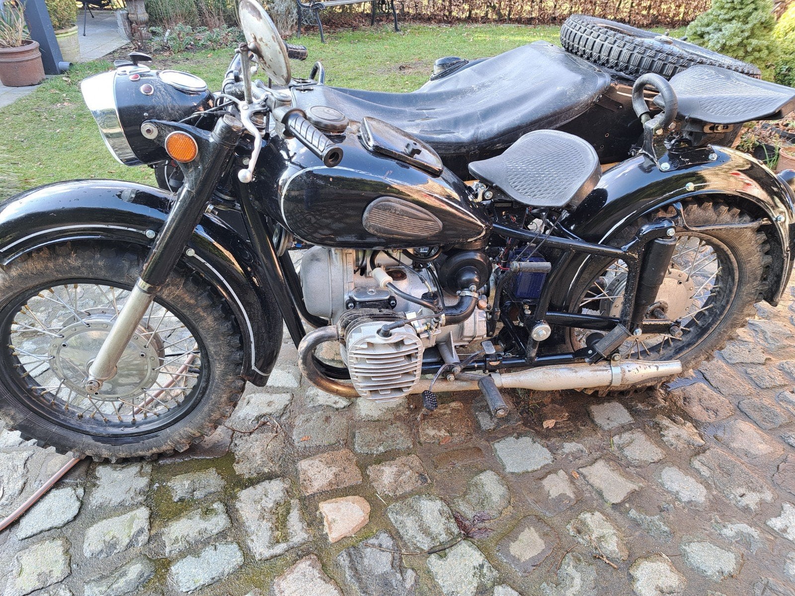 Dnepr K750 met aangedreven zijspan (compleet gereviseerd)