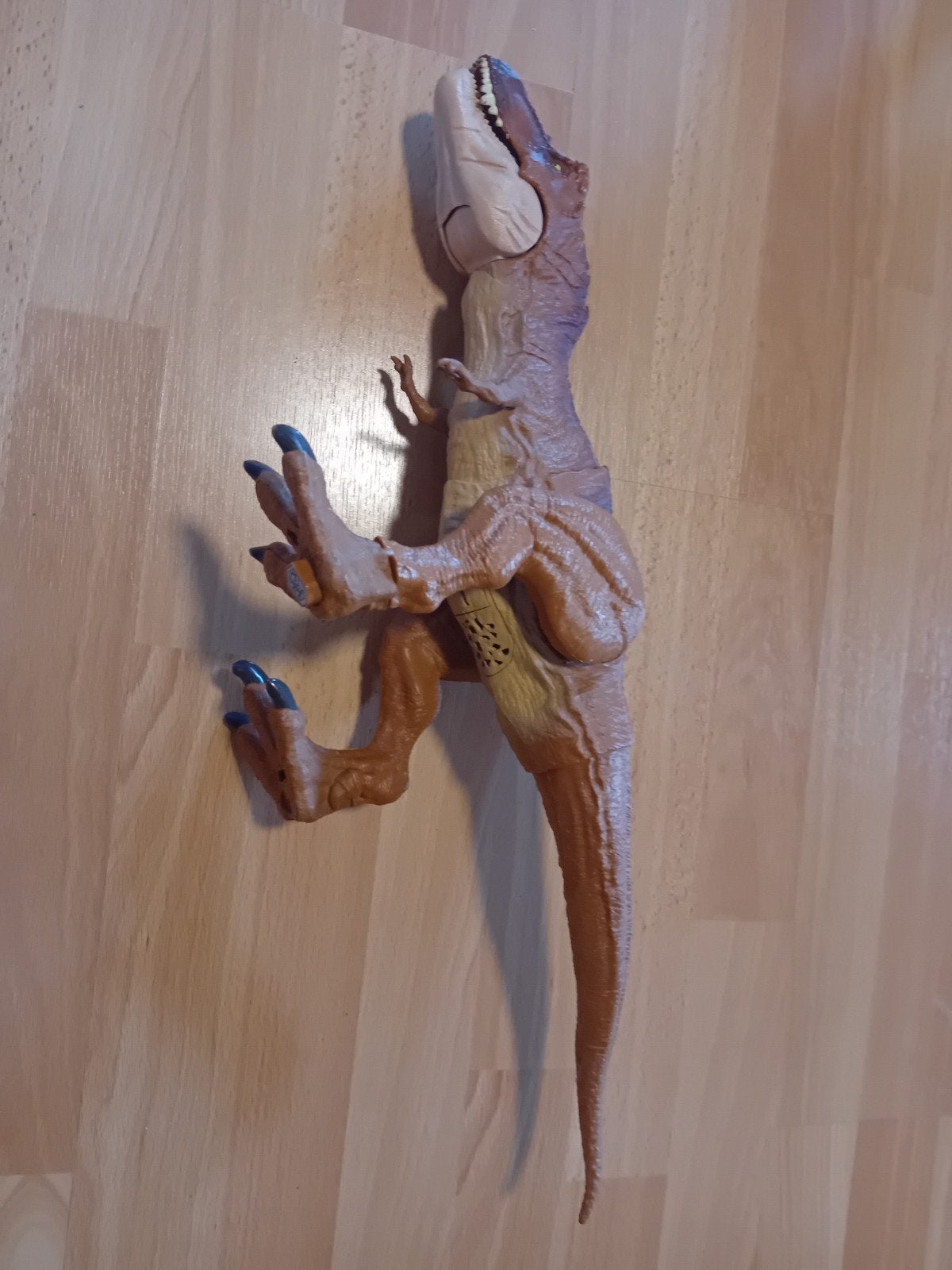 T-rex speelgoed, geen betterijen inbegrepen, Enfants & Bébés, Jouets | Figurines, Enlèvement