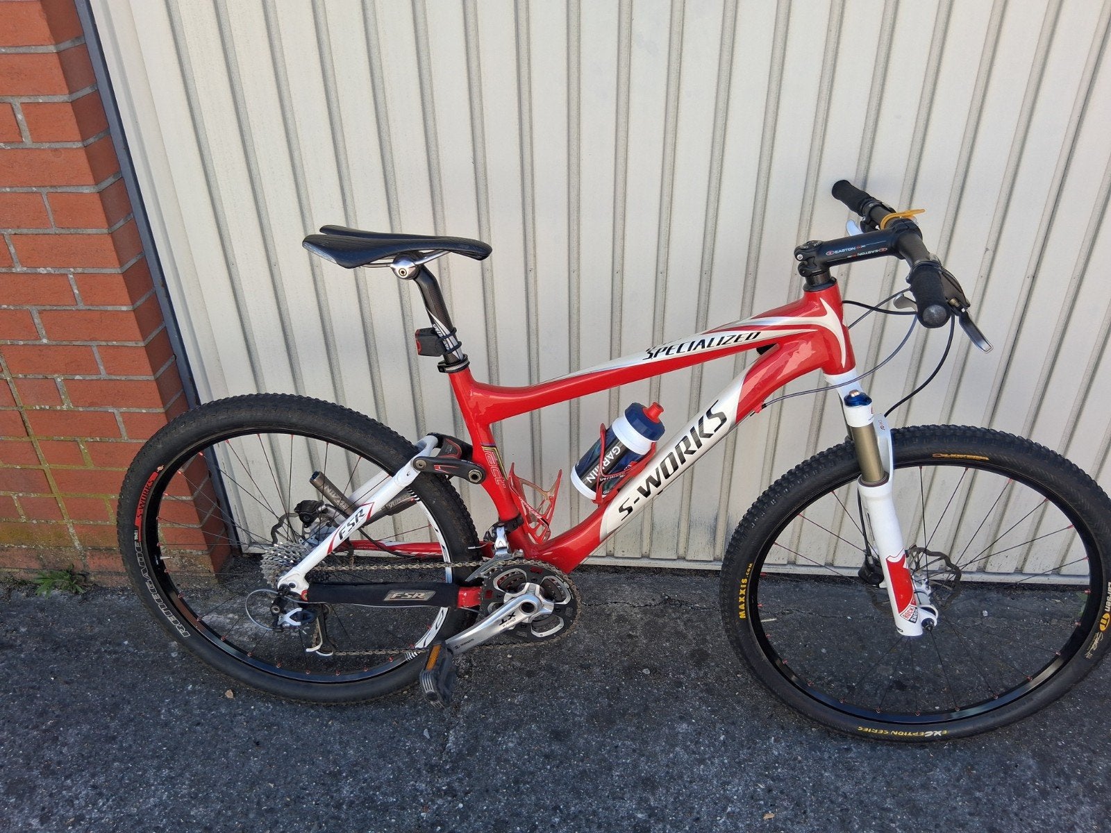 Merk: Specialized S-Works
Frame: Carbon
Wielmaat: 26 inch, Fietsen en Brommers, Fietsen | Mountainbikes en ATB, Ophalen of Verzenden