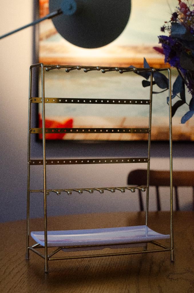 Porte bijoux, Enlèvement, Utilisé