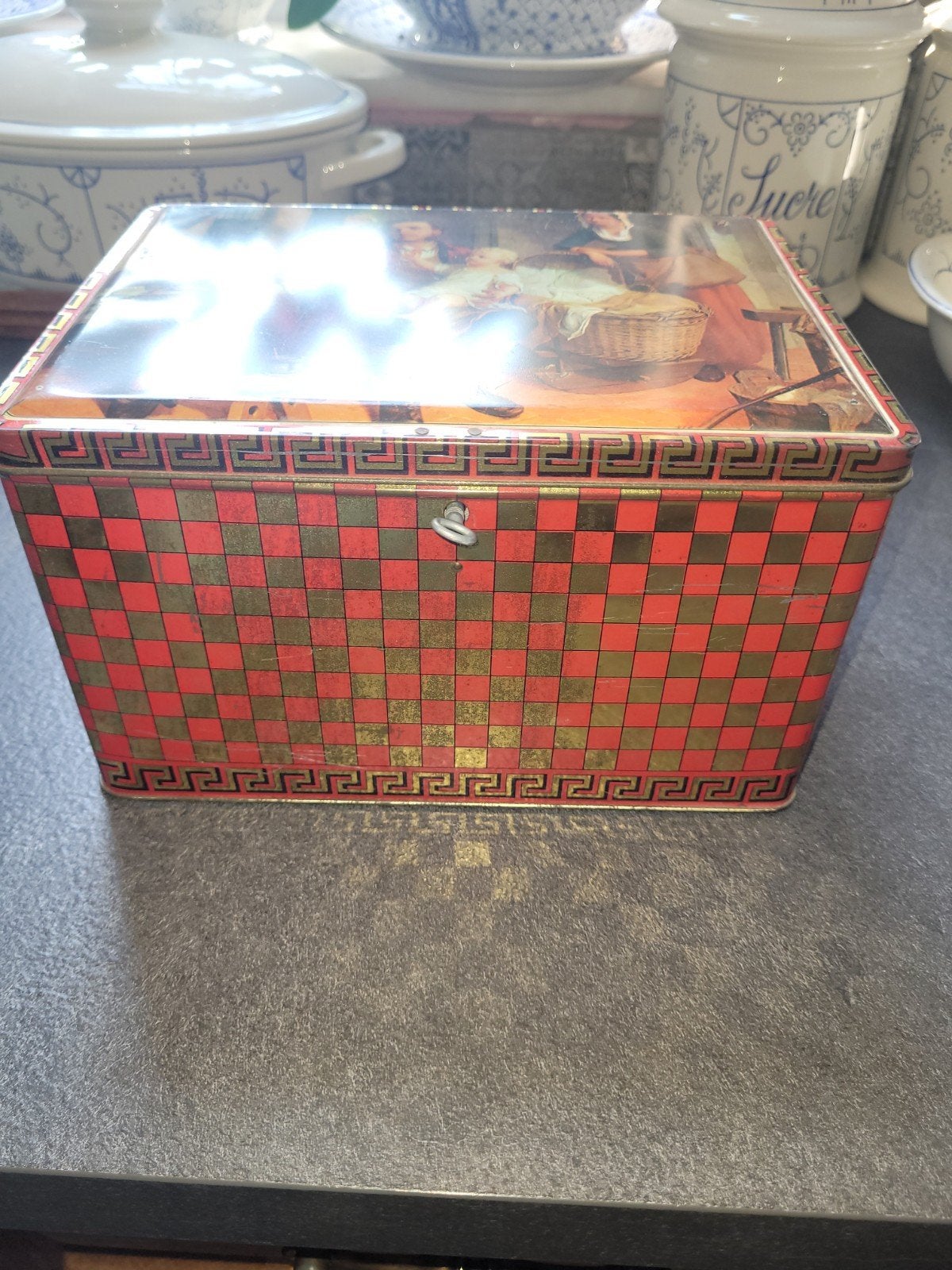 Boite métallique avec clé, Ophalen of Verzenden