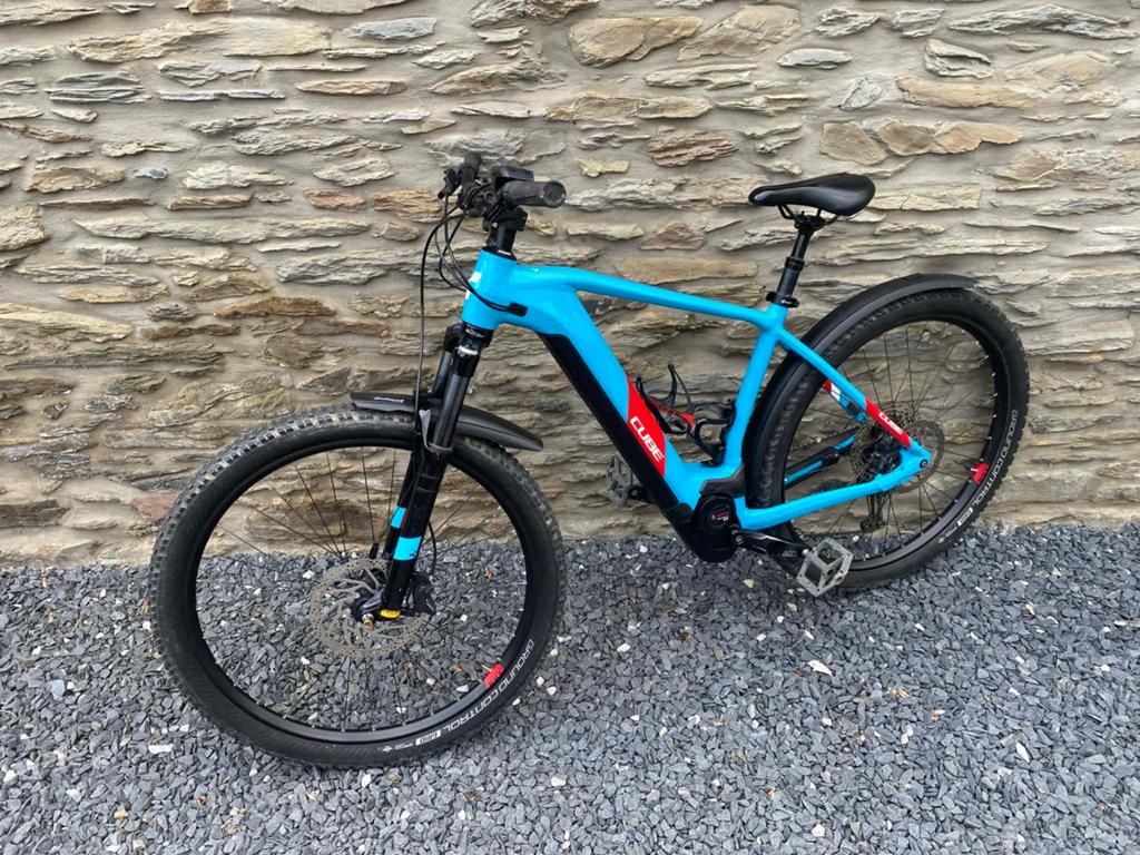 Vtt cube électrique réaction exc xl batterie bosch 625 w, Vélos & Vélomoteurs, Enlèvement, Utilisé, 50 km par batterie ou plus