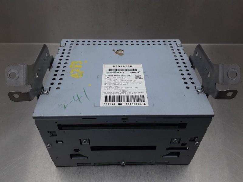 RADIO Mitsubishi Lancer Sports Sedan (CY / CZ) (|8701A260|), Gebruikt, Mitsubishi