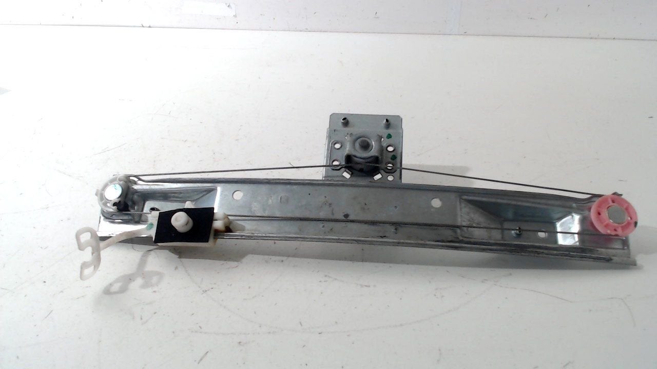 Raammechaniek links achter Opel Corsa, Onderdelen@venauto.nl, Van der Ven Autorecycling B.V., Ettenseweg 76, 4706 PB Roosendaal, The Netherlands