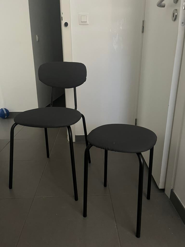 Chaise et tabouret Ikea, Enlèvement, Comme neuf, Gris