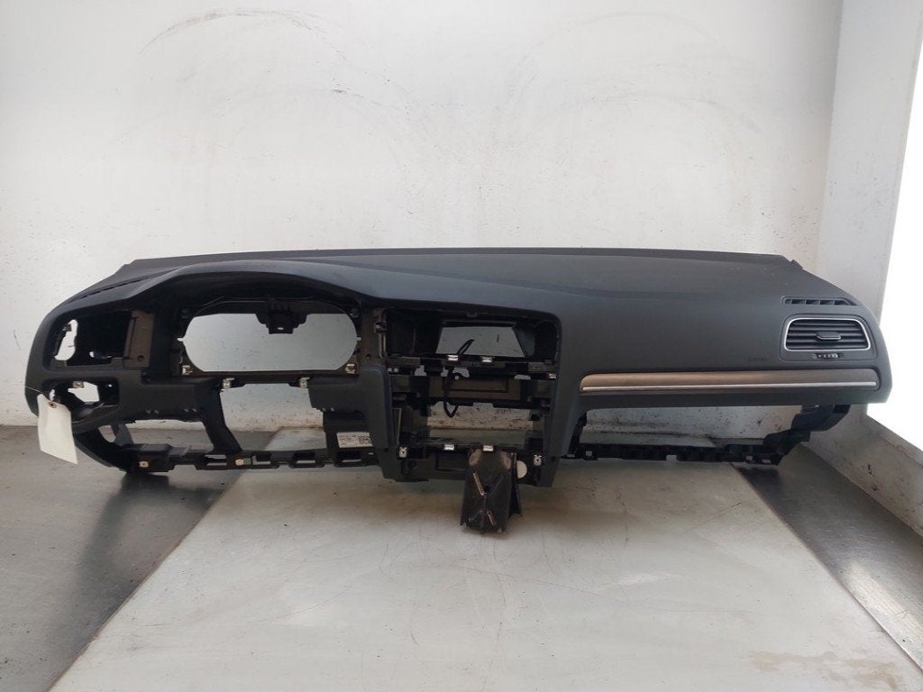 DASHBOARD Volkswagen Golf VII (AUA) (01-2012/03-2021), Dhr. J. Ham, Gebruikt, Volkswagen, Administratie@autoham.nl