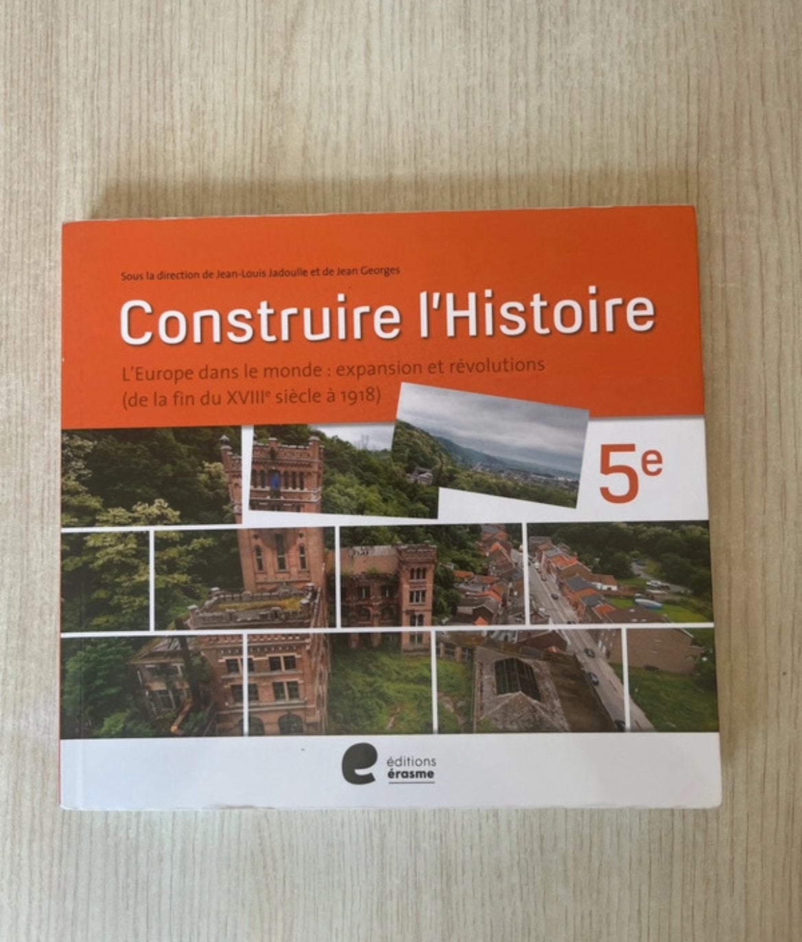 Manuel scolaire d’histoire : Construire l’Histoire 5e, Enlèvement, Comme neuf, Secondaire, Histoire