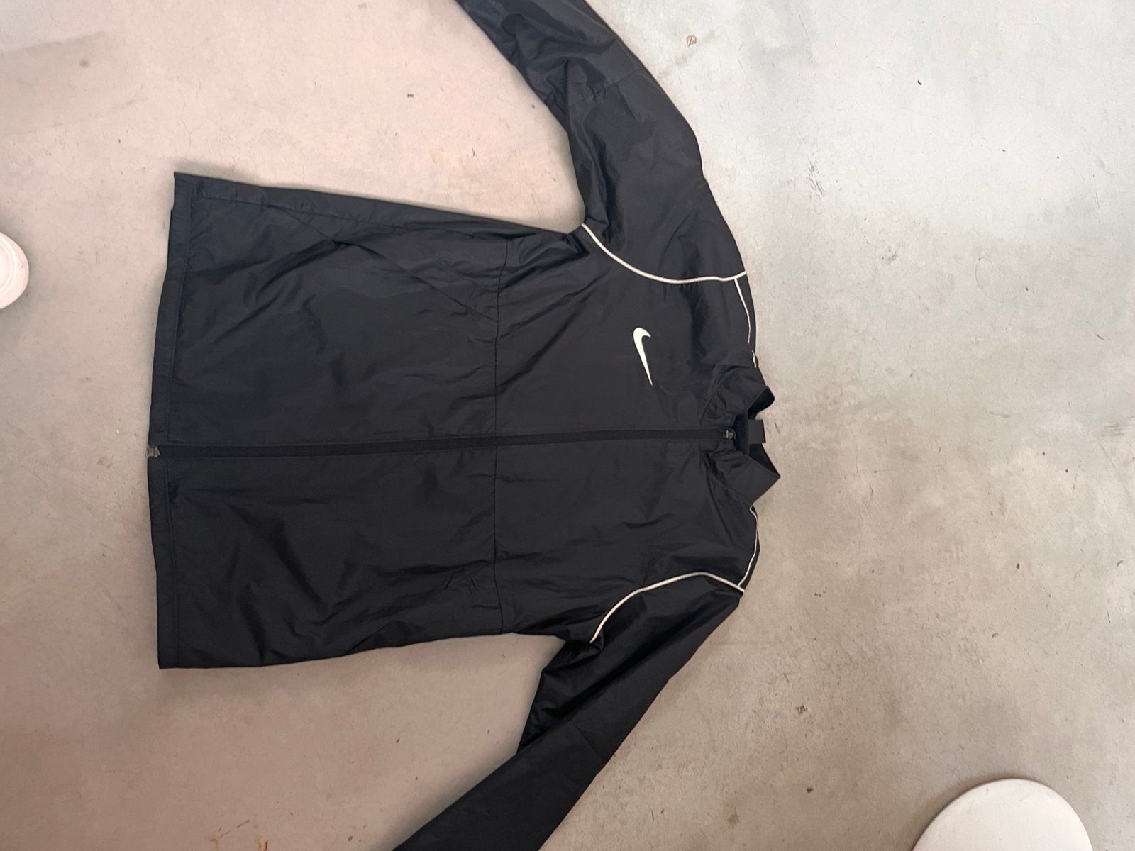 Nike park heren jas maat L, Kleding | Heren, Ophalen of Verzenden, Zo goed als nieuw, Maat 52/54 (L), Zwart