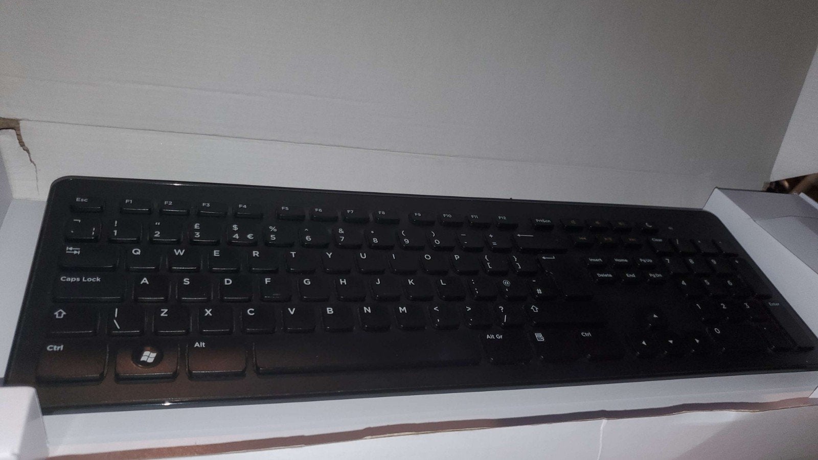 Draadloze Toetsenbord en Muis (NIEUWE BATTERIJEN), Informatique & Logiciels, Claviers, Comme neuf, Enlèvement, Qwerty, Pavé numérique