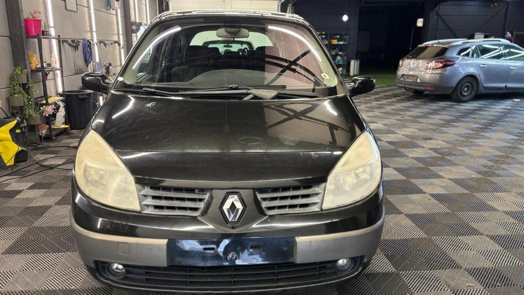 Renault Mégane Grand Scenic Benz. AUTOMATIQUE 7 sièges, https://public.car-pass.be/vhr/8f35ffe8-4d63-4beb-8457-6f36d0b267e9, Achat