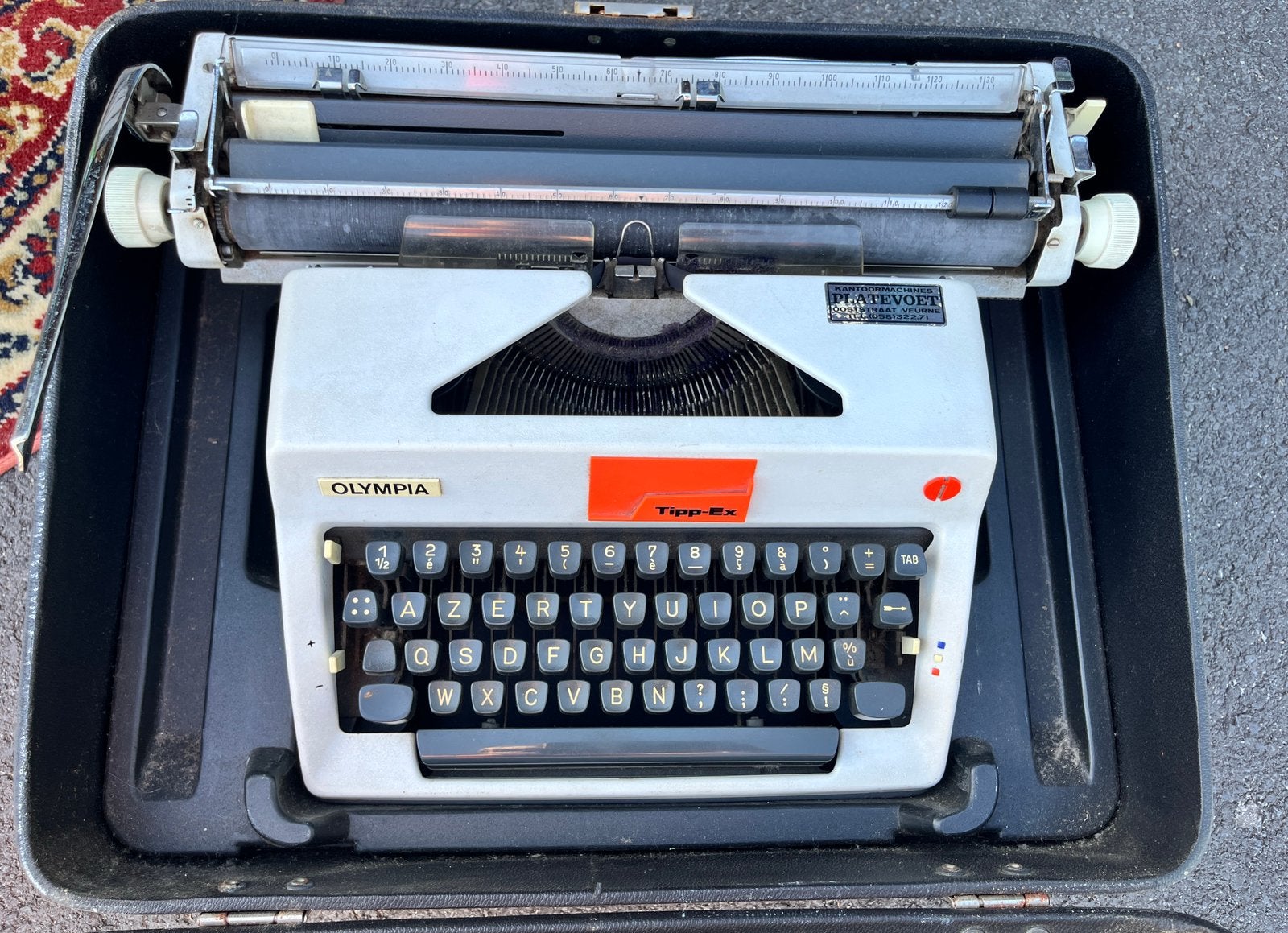 Typmachine met koffer Olympia, Enlèvement, Comme neuf