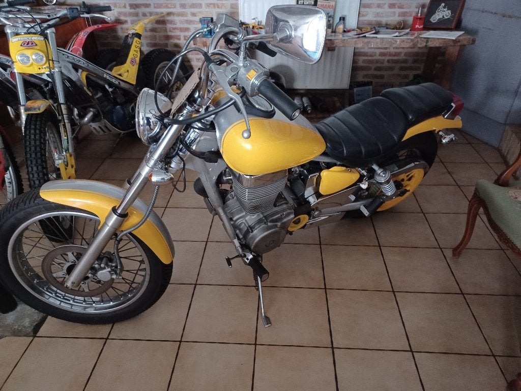 Suzuki LS Savage 650 de 1992, Motos, Chopper, Particulier, 650 cm³, 1 cylindre