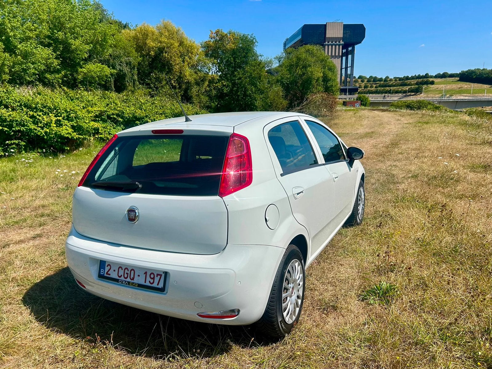 Fiat punto 1.2 ess. Euro 6, Auto's, Voorwielaandrijving, Stof, 1 kg, 5 deurs