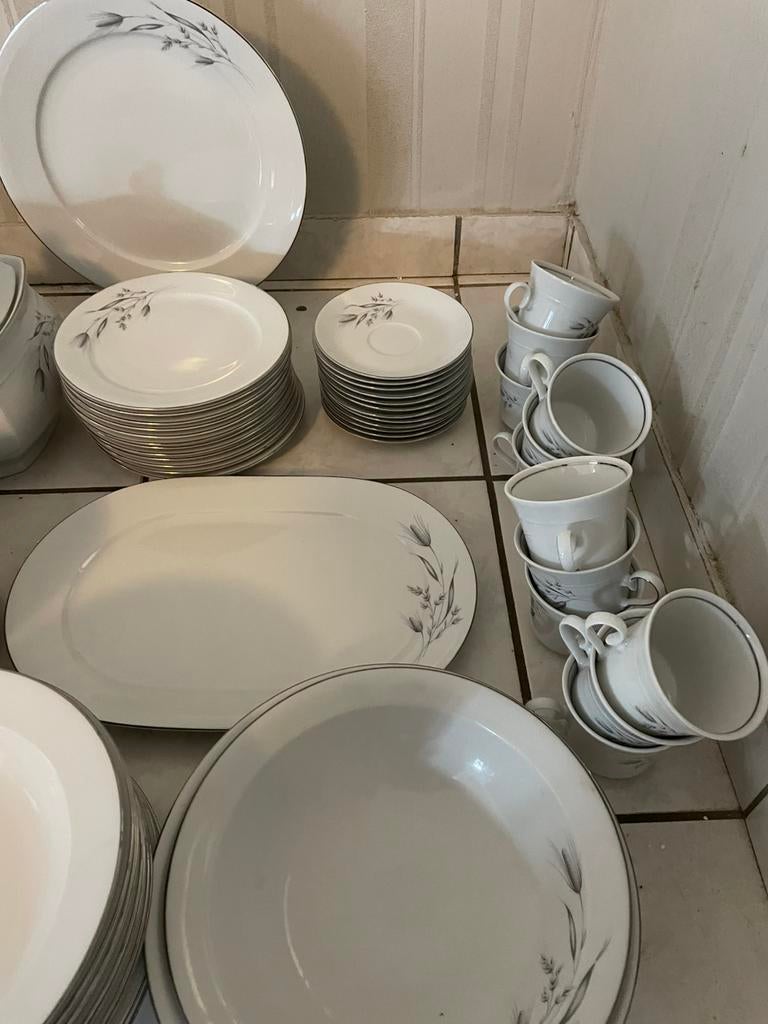 Vintage Winterling Marktleuthen Bavaria serviesset 45 delig, Antiek en Kunst, Antiek | Servies compleet, Ophalen
