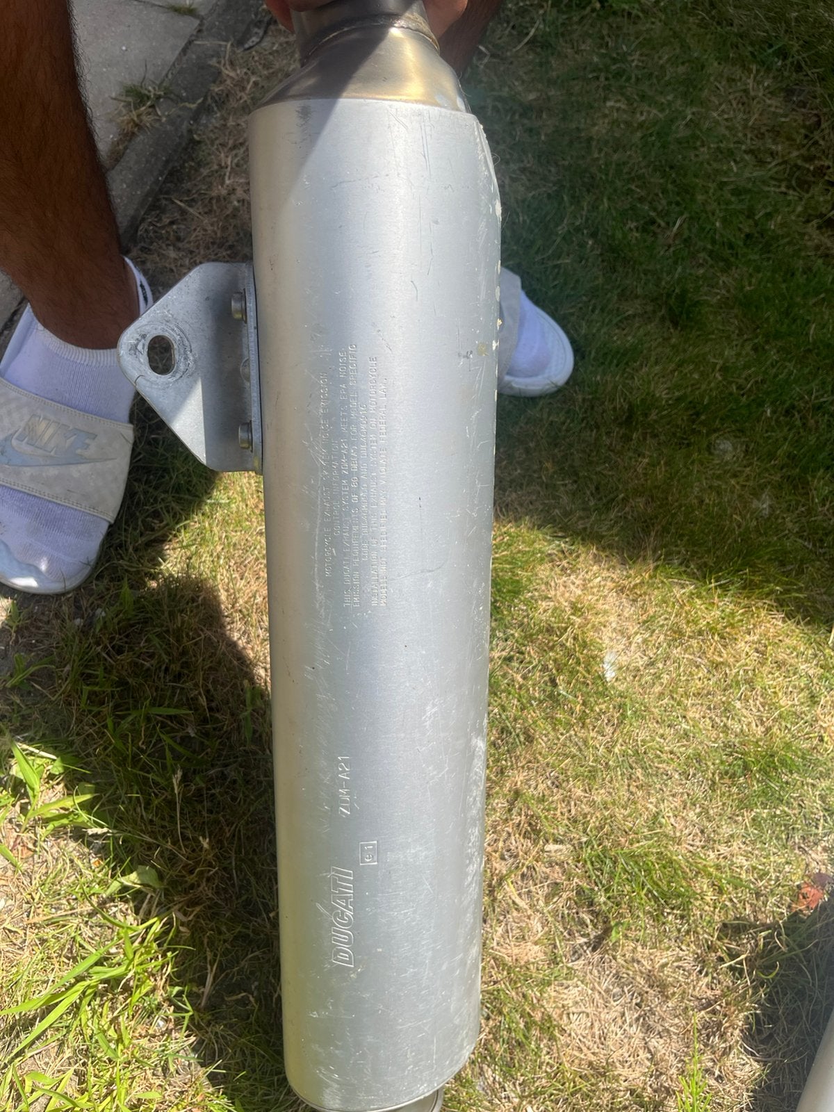 Originele Ducati Monster Uitlaten / Dempers – ZDM-A21, Motoren, Ophalen, Nieuw