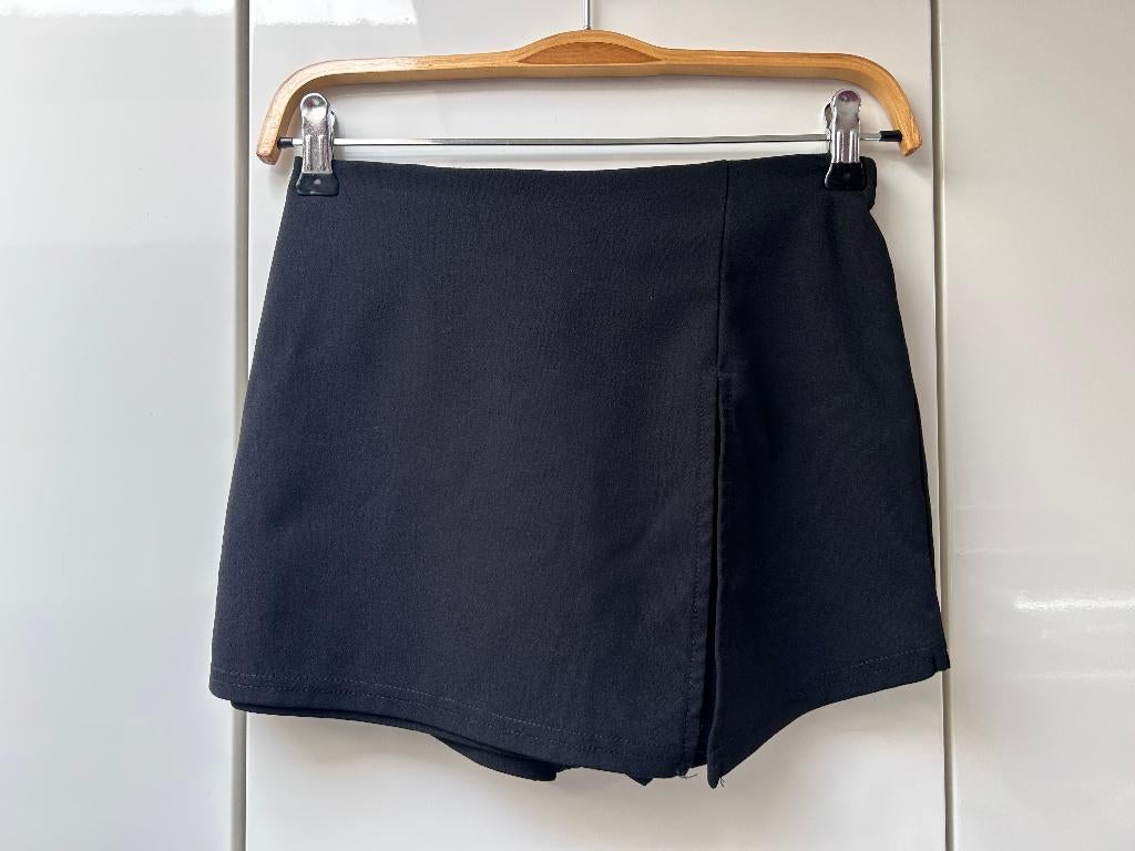 Zwarte korte rok van Shein - Maat S*, Kleding | Dames, Rokken, Zwart, Ophalen of Verzenden, Zo goed als nieuw, SHEIN