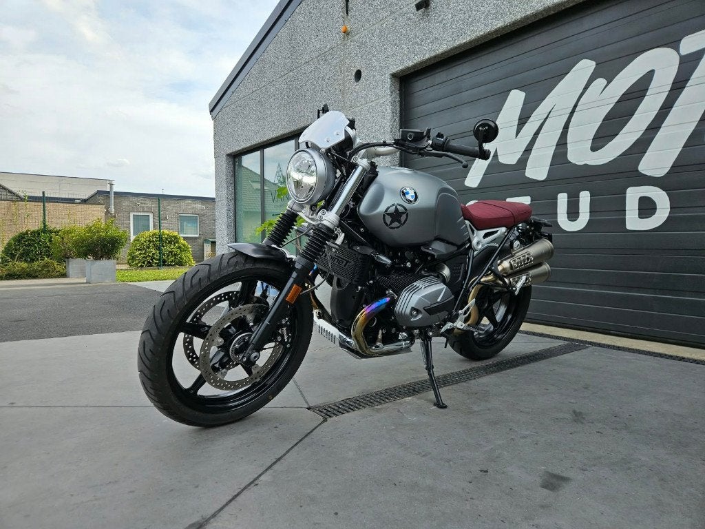 BMW R nine T Scrambler - 2025 - 10000km - garantie tot 2030!, Motoren, 2 cilinders, Occasion, Meer dan 35 kW, 1200 cc