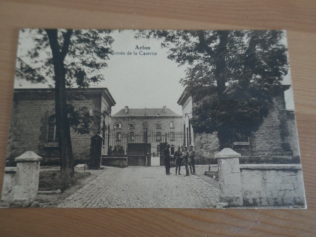 Arlon, entrée de la Caserne, Envoi, Non affranchie, Luxembourg
