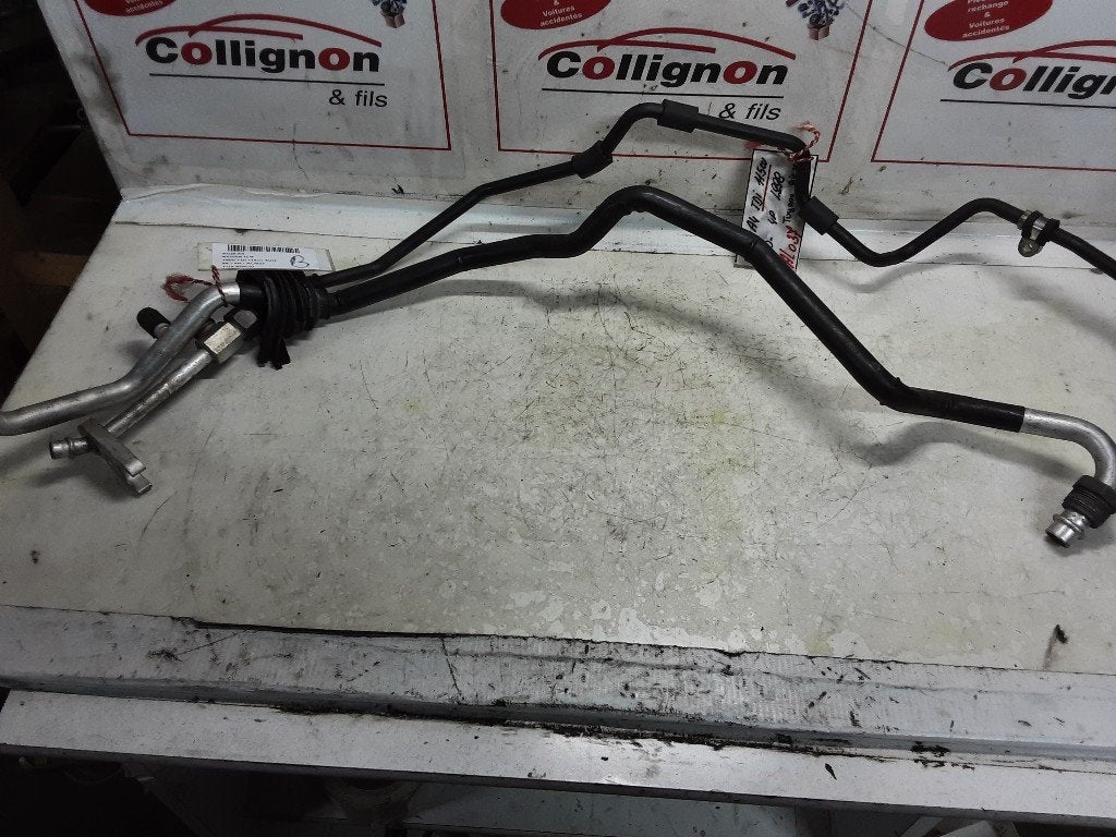 DURITE CLIMATISATION Audi A4 (B5) (01-1994/08-2001), Auto-Union-Straße  1,
85057  Ingolstadt, DE, Info@audi.de, Audi, Utilisé